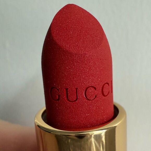 GUCCI Rouge à Lèvres Mat Lipstick - Goldie Red 25 | NEW - Picture 9 of 17